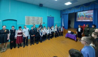 Торжественный митинг, посвященный годовщине разгрома немецко-фашистских войск в легендарной Сталинградской битве.